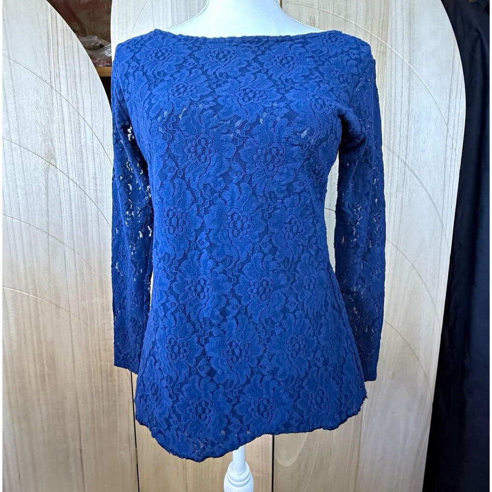 VTG 90s Sheer Navy Blue Floral Lace Top Medium Whimsigoth Coquette Fairycore